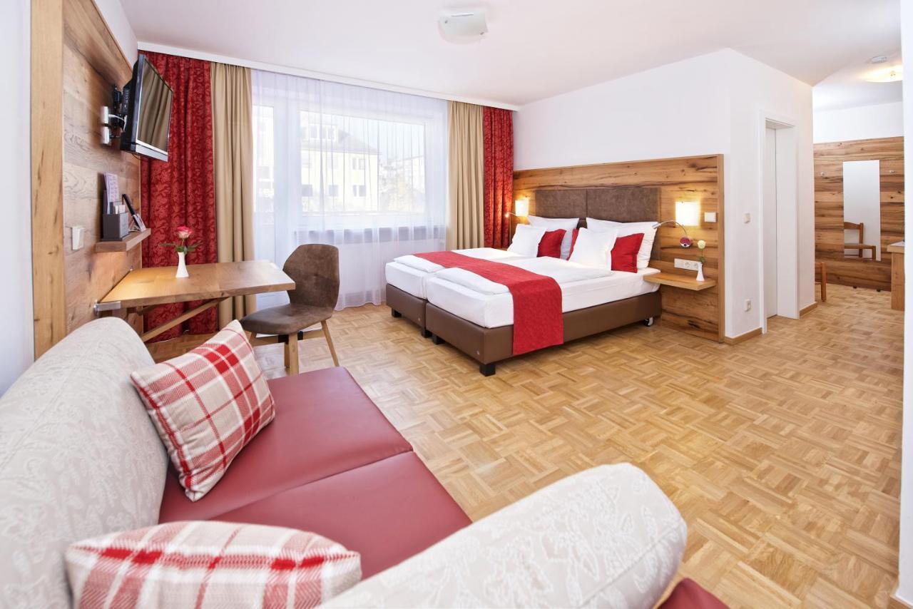Park Hotel Laim Serviced Apartments Munchen Bagian luar foto