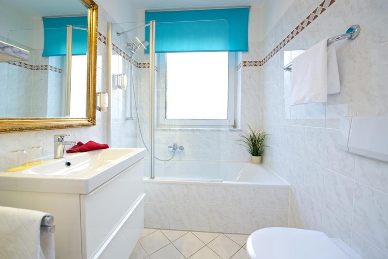 Park Hotel Laim Serviced Apartments Munchen Bagian luar foto
